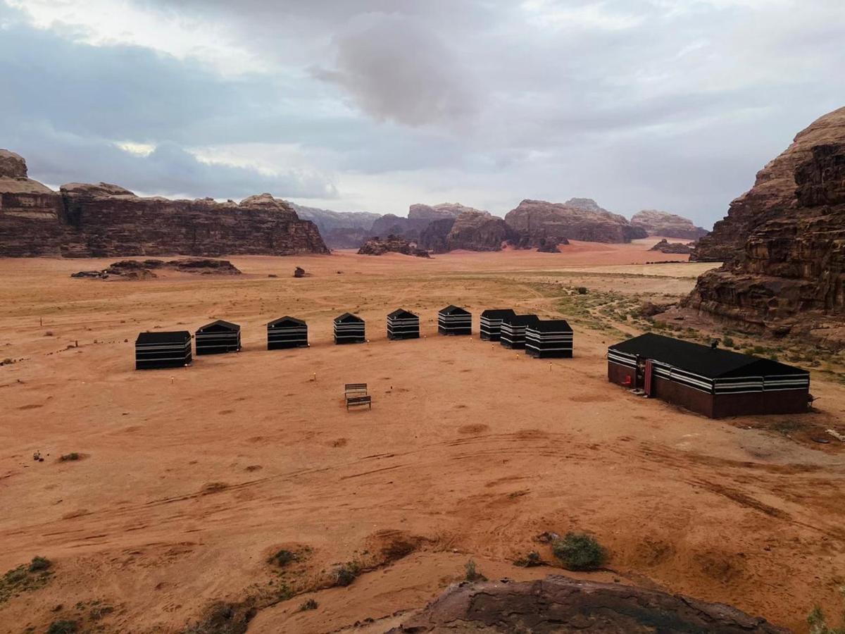 Wadi Rum Bedouin Heart Camp Buitenkant foto