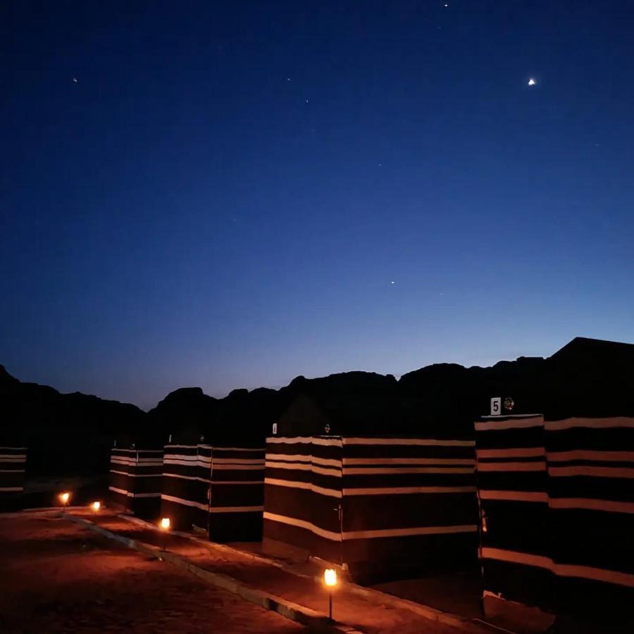 Wadi Rum Bedouin Heart Camp Buitenkant foto