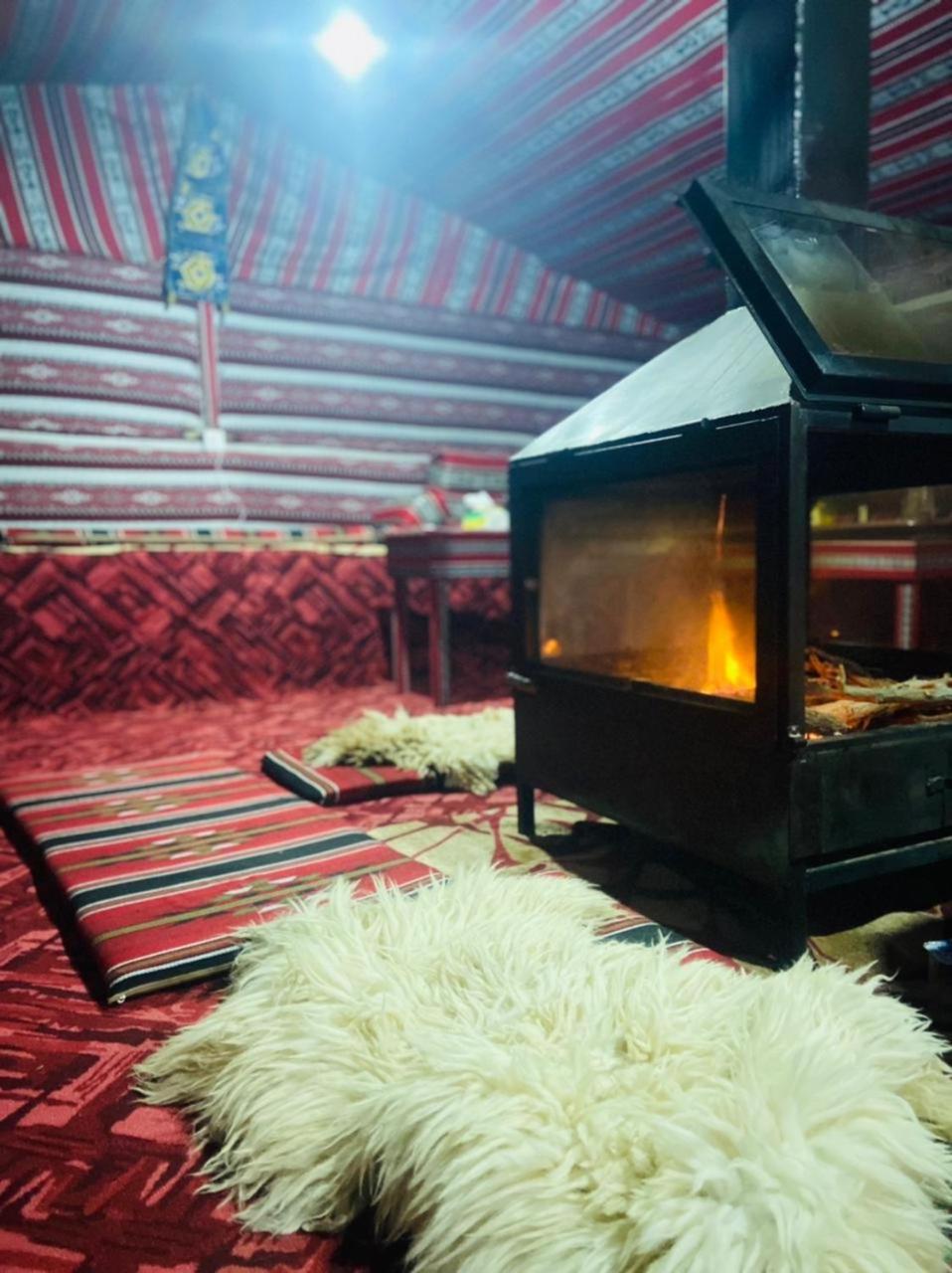 Wadi Rum Bedouin Heart Camp Buitenkant foto